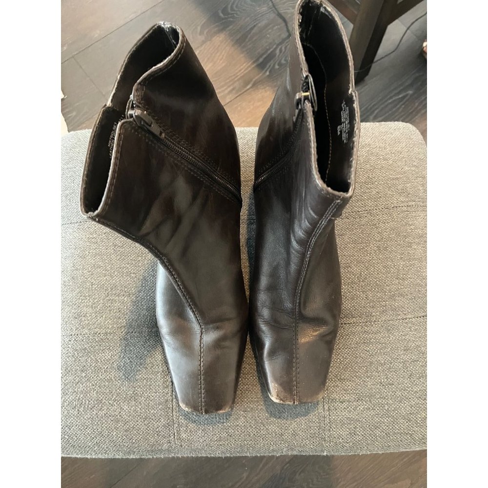Nine West Brown Leather Ankle Boots Size 8